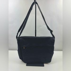 Tumi SANDO 6172D Black Computer Messenger Laptop Bag 16"x12.5" Nylon In EUC
